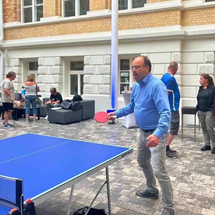 Klemens Gutmann als harter Gegner beim Tischtennis